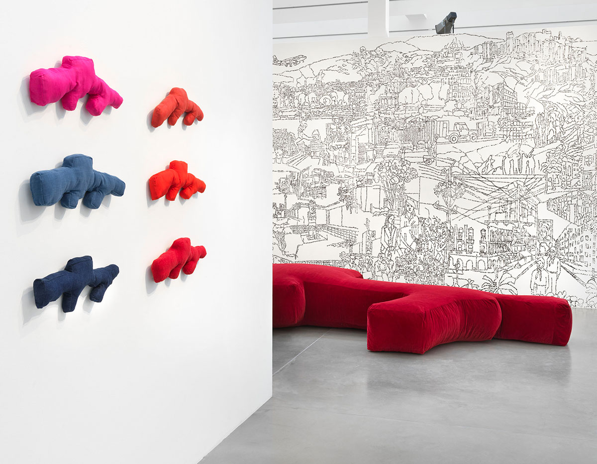 Michaela Melián, Mossberg Model Bullpup, 1992 and Tania, Mural, Sound installation, 2022:  Installation view, Kindl – Centre for Contemporary Art Berlin, 2022. Photograph by Jens Ziehe. 